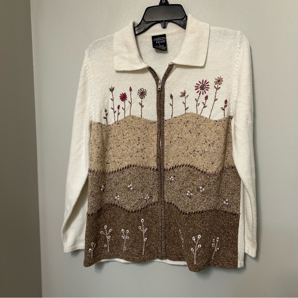 Allison Daley Cream and Brown Floral Cardigan size small cottagecore zip front